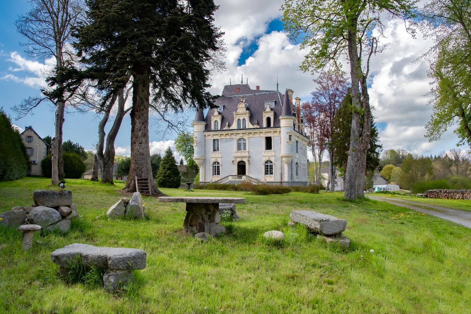 Bed and Breakfast Chateau De Chazelpaud Saint-Bard Zewnętrze zdjęcie